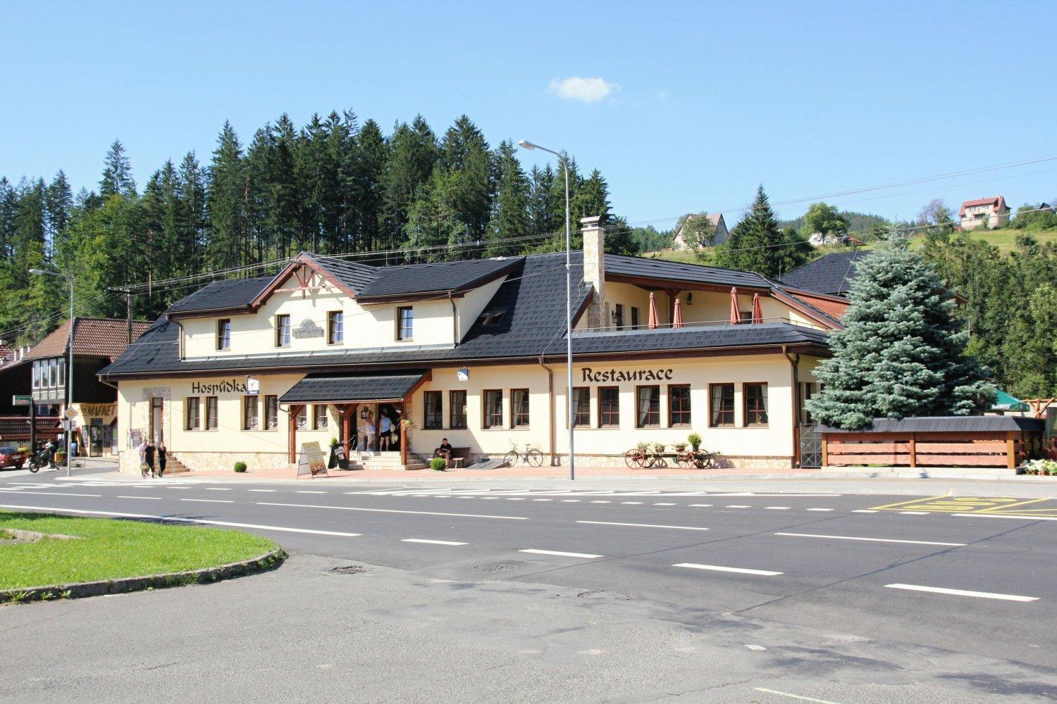 Penzion A Restaurace Stare Casy Horní Bečva Exterior foto