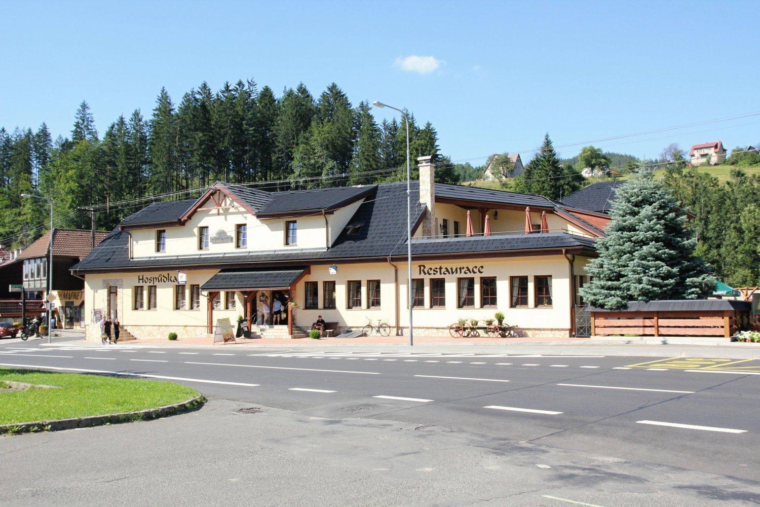 Penzion A Restaurace Stare Casy Hotel Horní Bečva Exterior foto