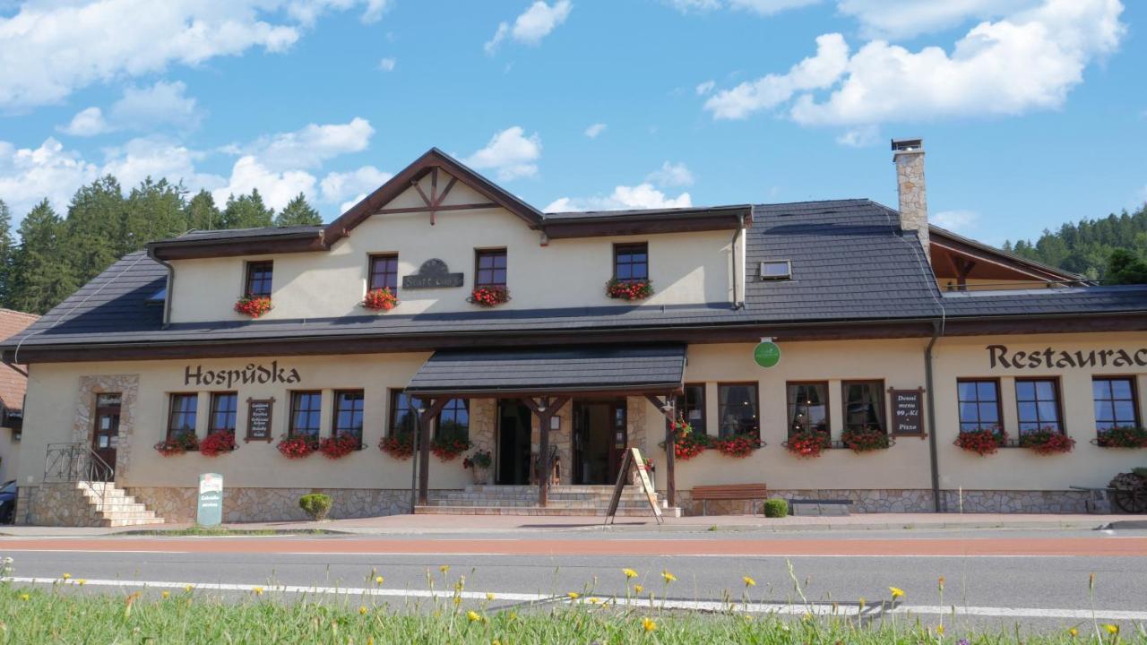 Penzion A Restaurace Stare Casy Horní Bečva Exterior foto